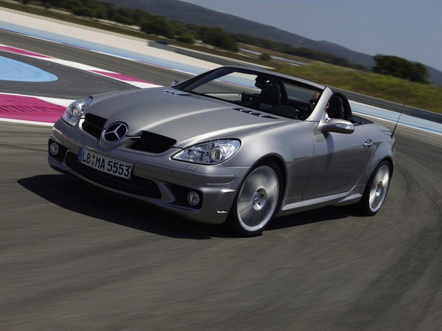  Mercedes-Benz SLK55 AMG 2004 года  (фото 19 из 30)